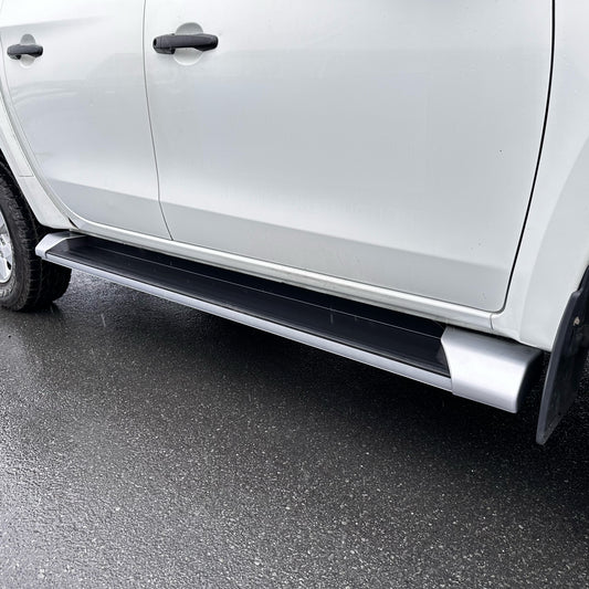 Side Step Running  Board Mitsubishi Triton 2019-2023 OEM Style